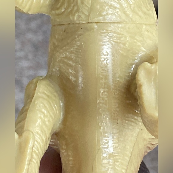 Greenbrier 9” International Stegosaurus Toy Dinosaur Plastic Figure - Picture 7 of 7